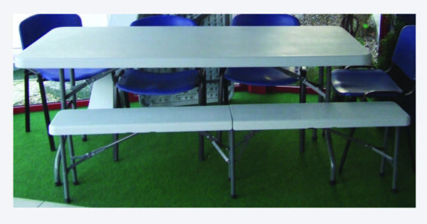 Tables pliantes + banc pliant