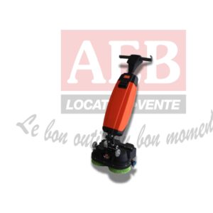 AUTOLAVEUSE ACCOMPAGNANTE COMPACTE
